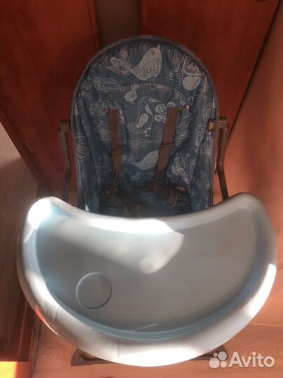 Детский стульчик для кормления