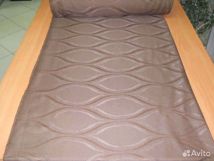 Продам Ткань портьерную в рулоне на отрез