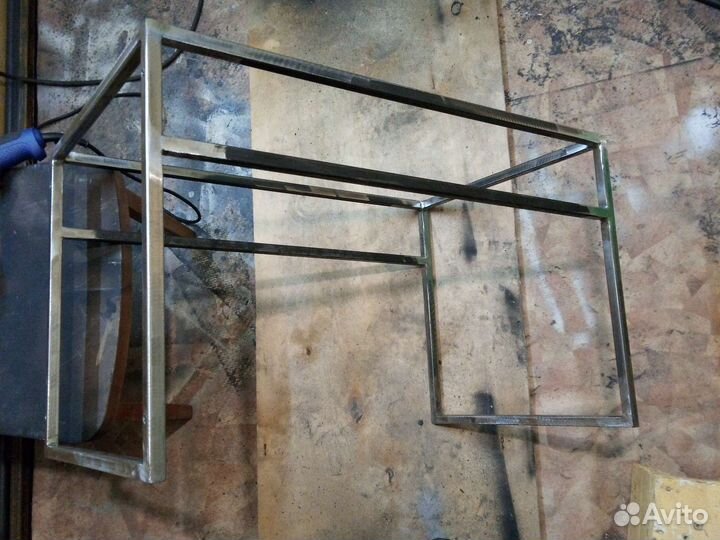 Мебель лофт/ подстолье из металла