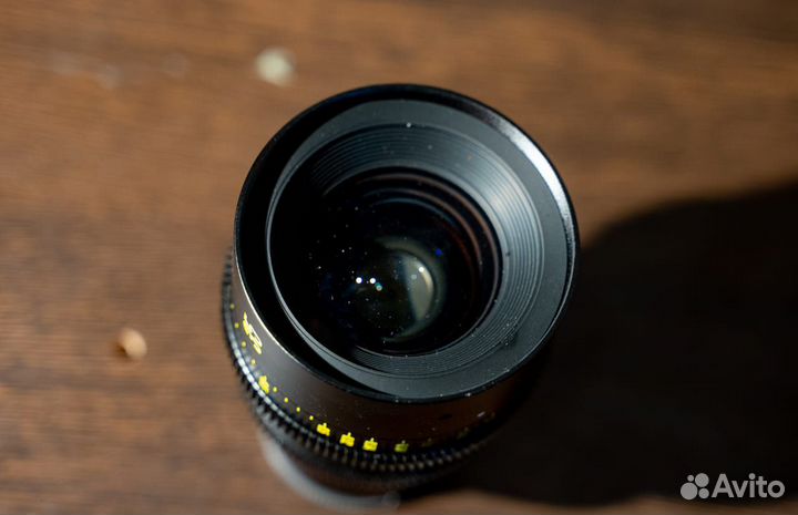 Объектив Meike 35mm t2.2