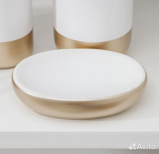 Набор аксессуаров для ванной комнаты