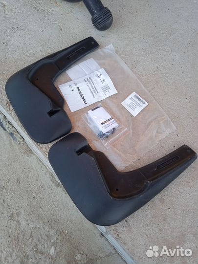 Брызговики передние Peugeot 4008