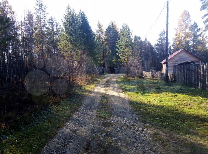 Дом 64 м² на участке 10 сот.