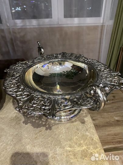 Фруктовница на ножке