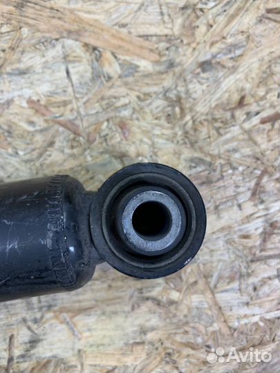 Амортизатор Зд BMW F30