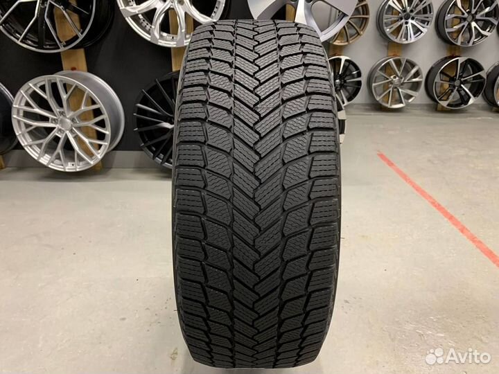 Michelin X-Ice Snow SUV 225/55 R18 102H