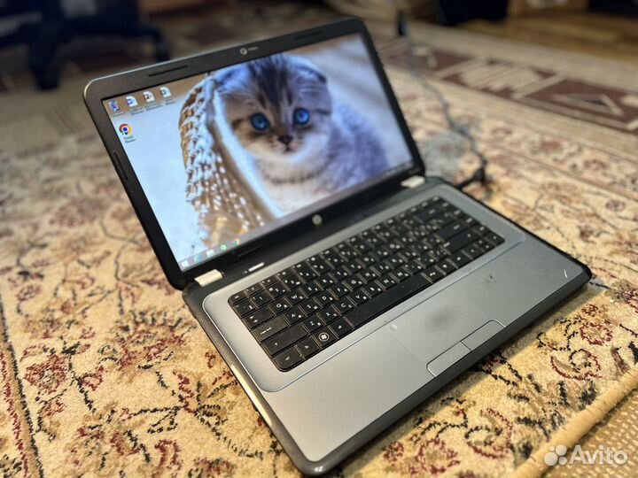 Ноутбук Отличный HP core i3/1тр/4гб/7400m