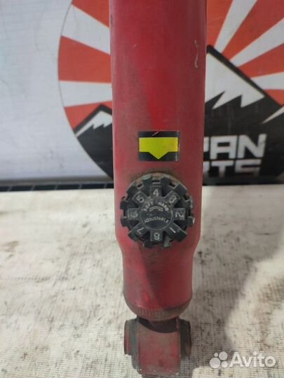 Амортизатор задний Nissan X-Trail NT31 T31