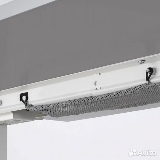 Стол с регулировкой высоты