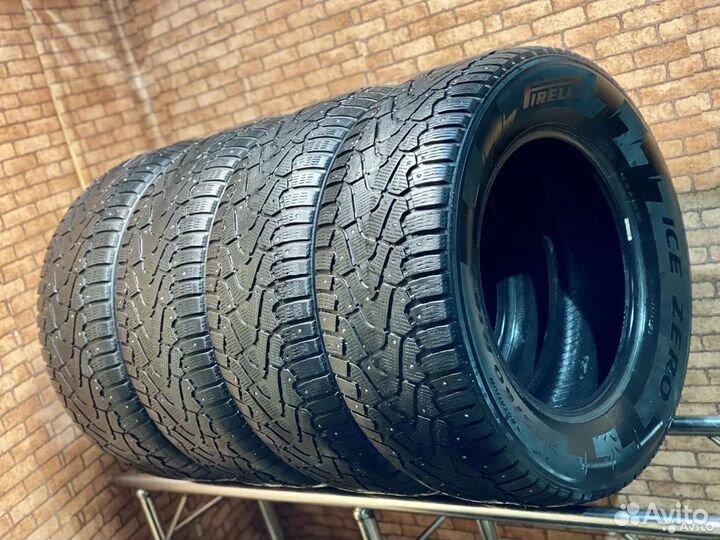 Pirelli Ice Zero 285/60 R18