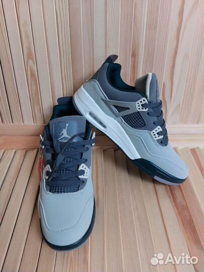 Кроссовки мужские 43 размера Nike Air Jordan