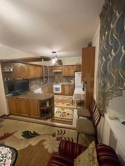 3-к. квартира, 72 м², 4/12 эт.