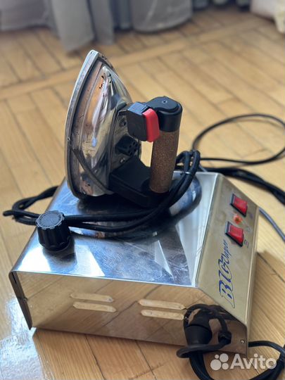 Утюг с парогенератором промышленный