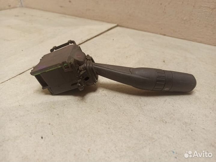 Переключатель стеклоочистителей подрулевой