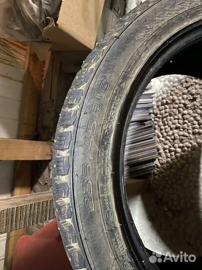 Nokian Tyres Hakkapeliitta 9 435/45 R18