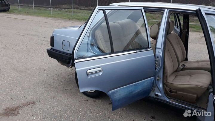 Дверь nissan sunny b11