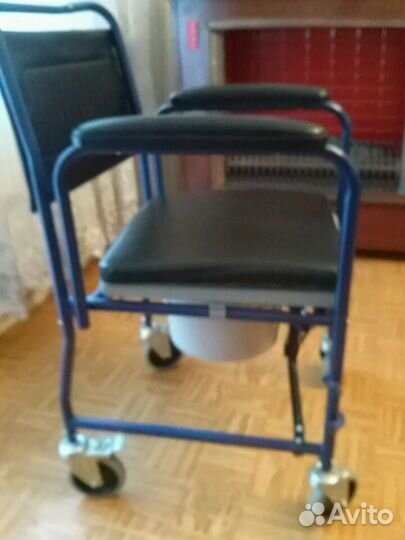 Кресло- туалет для инвалида