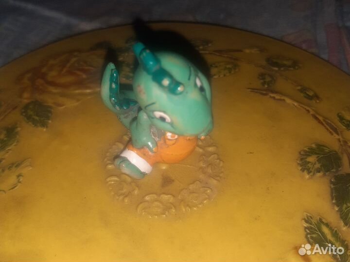 Легендарный дракончик kinder