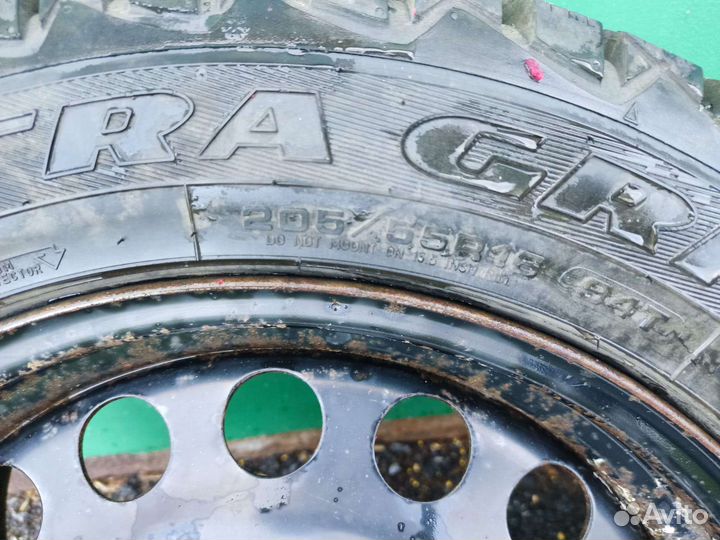 Goodyear Ultragrip 600 205/55 R16