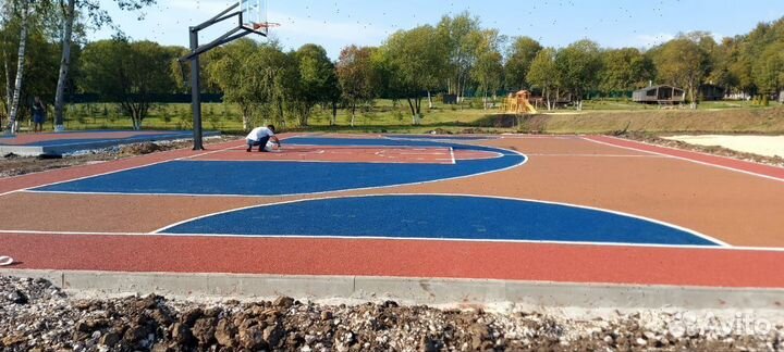 Бесшовное резиновое покрытие для детских площадок