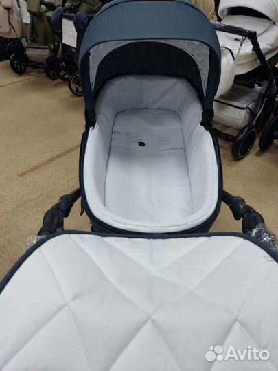 Коляска Tutis Viva 4 Luxury