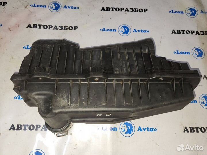 Корпус воздушного фильтра Citroen C4 PSA NFU 2006