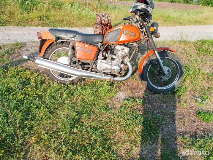 Мотоцикл иж планета 5