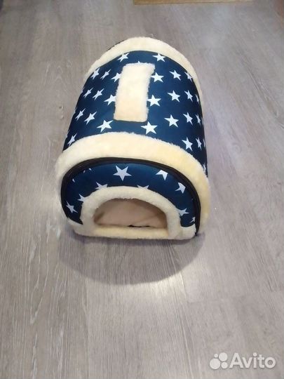 Домик для маленьких кошек или собак