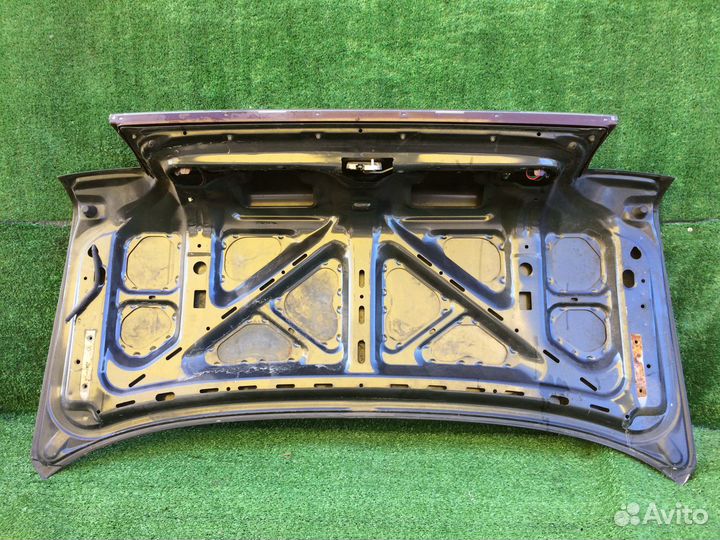 Крышка багажника Subaru Legacy BC/B10 Серая царапи