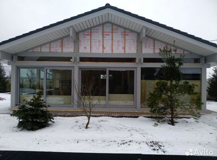 Безрамное остекление фахверков, каркасных домов