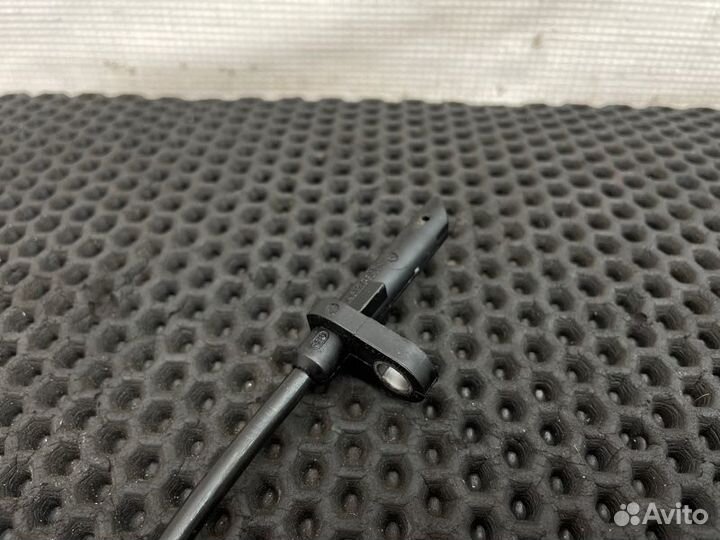 Датчик abs задний Bmw 7-Series F01 N63B44A 2010