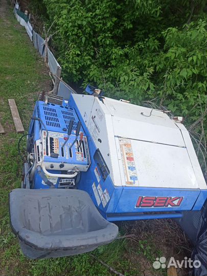Пресс-подборщик ISEKI RBX850, 1995