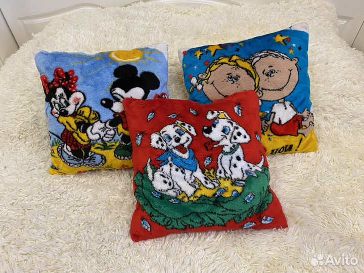 Три подушки