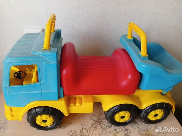 Машина каталка