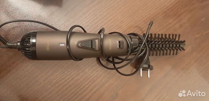 Фен плойка новая vitek