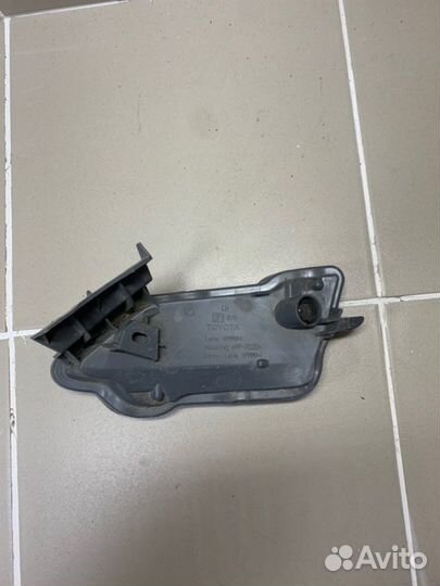 Катафот бампера задний левый Toyota Rav4 XA40 2012