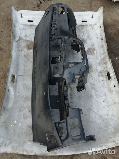 Торпедо панель приборов Mitsubishi Lanser 9