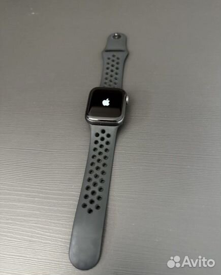 Часы apple watch 6 40 mm nike