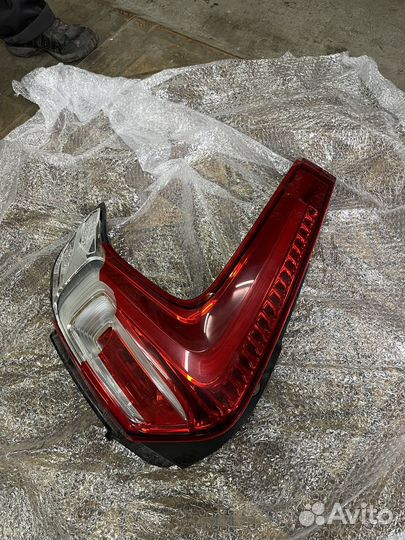 Фонарь задний левый Volvo xc40