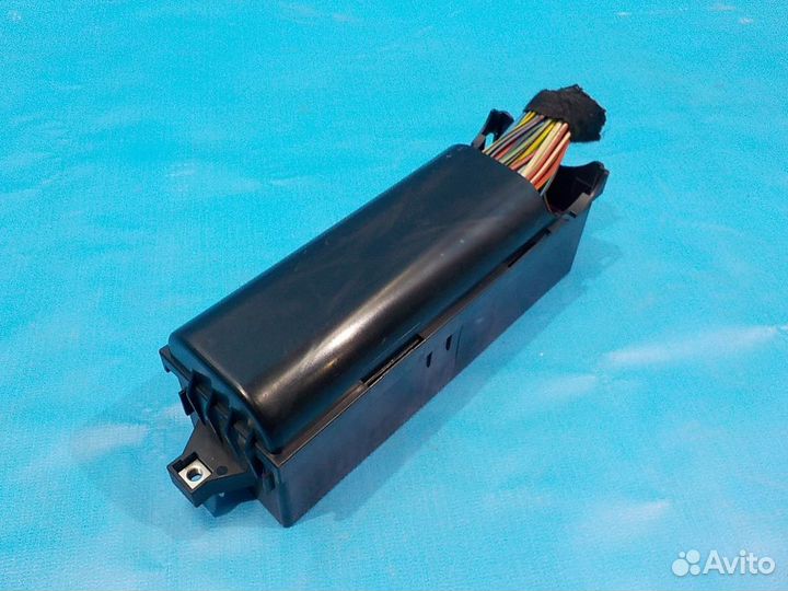 Блок предохранителей салона skoda Fabia 2007-2015