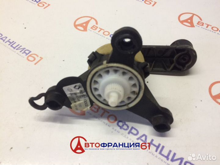 Ручка стеклоподъемника, 827210002R renault fluence