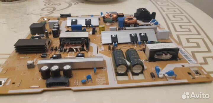 UE55KU6500 блок питания и подсветка