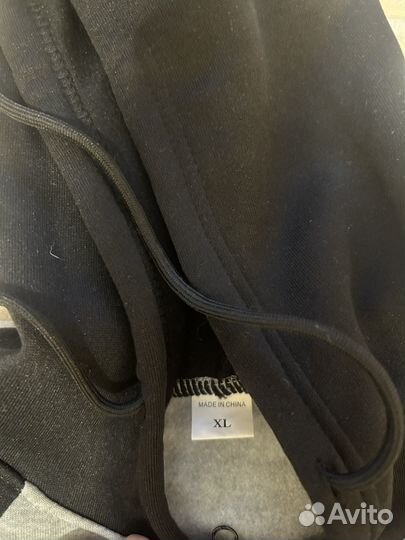 Толстовка мужская с капюшоном