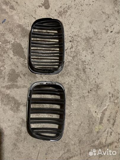 BMW 5 e34 решетка