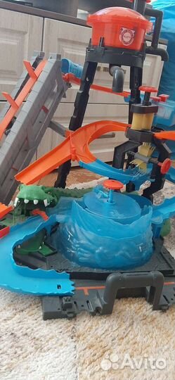 Трек хот вилс автомойка крокодил