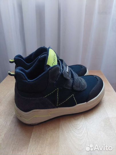 Демисезонные ботинки