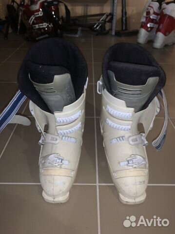 Горнолыжные ботинки Lange