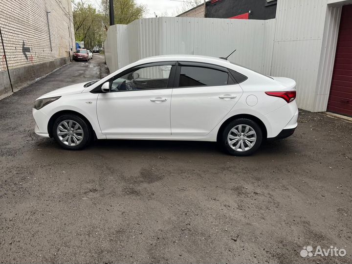 Hyundai Solaris 1.6 AT, 2021, 110 580 км