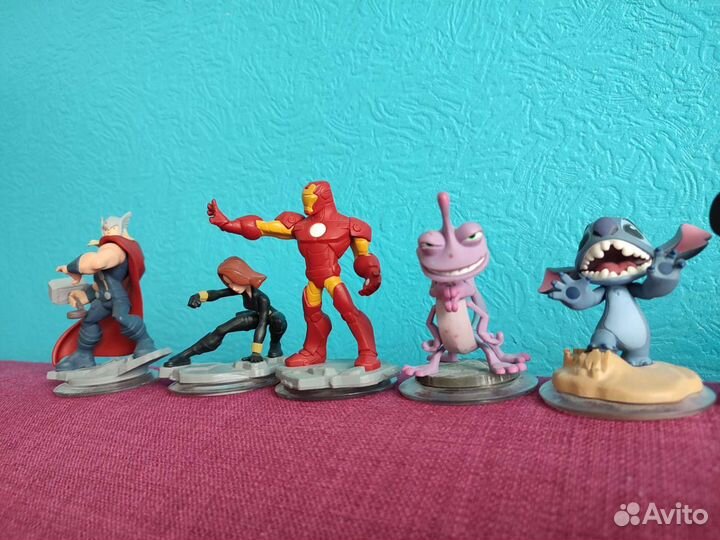 Disney Infiniti / 2 0 / 3 0