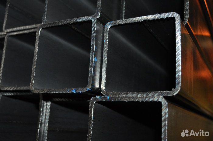 Профильная труба 40х40х2